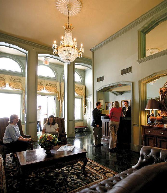 Pelham Hotel